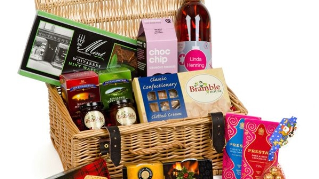 Festive Delights: Unwrap the Joy of Christmas Hampers and Gift Sets