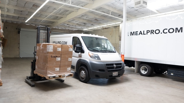 Benefits of Using a Mobile Car Wash Service finding time