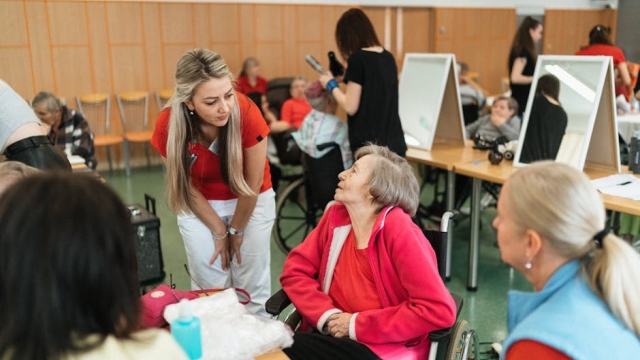 Understanding the Importance of Pool Skimmers